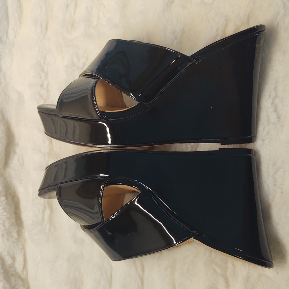 SALE!🔥 NEW! Glossy Black Patent Leather Criss Cross Strappy Wedge Heel Sandals - Picture 8 of 16